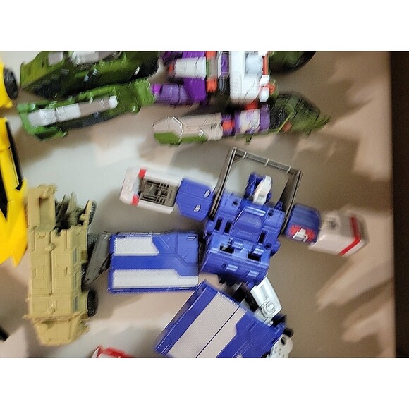 Transformers and etc... Loose Lot Right out of toybox Cars vehicles - Picture 3 of 16